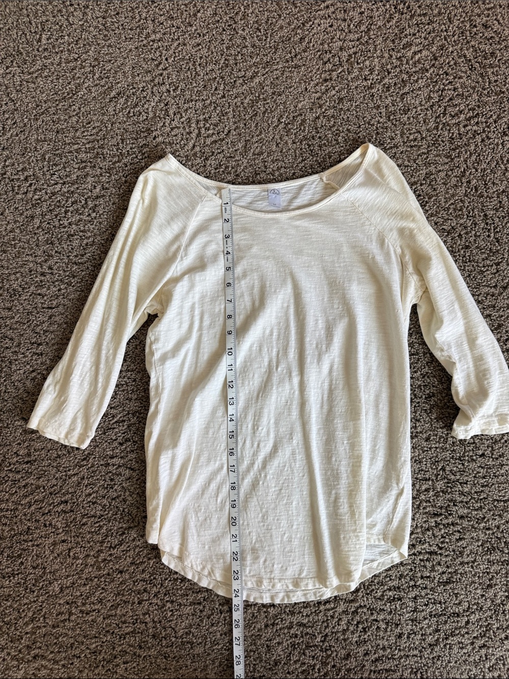 Alternative- (M) Light Ivory Three-Quarter Sleeve Tee